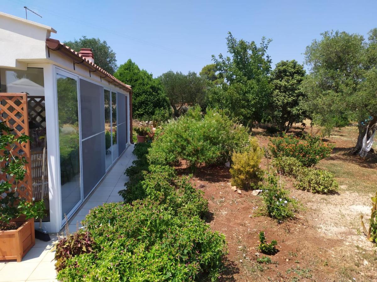 Villa Trullo Libellula Ceglie Messapica Exterior foto